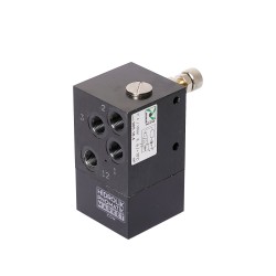 Pneumax 900.18.4 – 5/2 Pnömatik Yön Kontrol Valfi (Solenoid Valf)